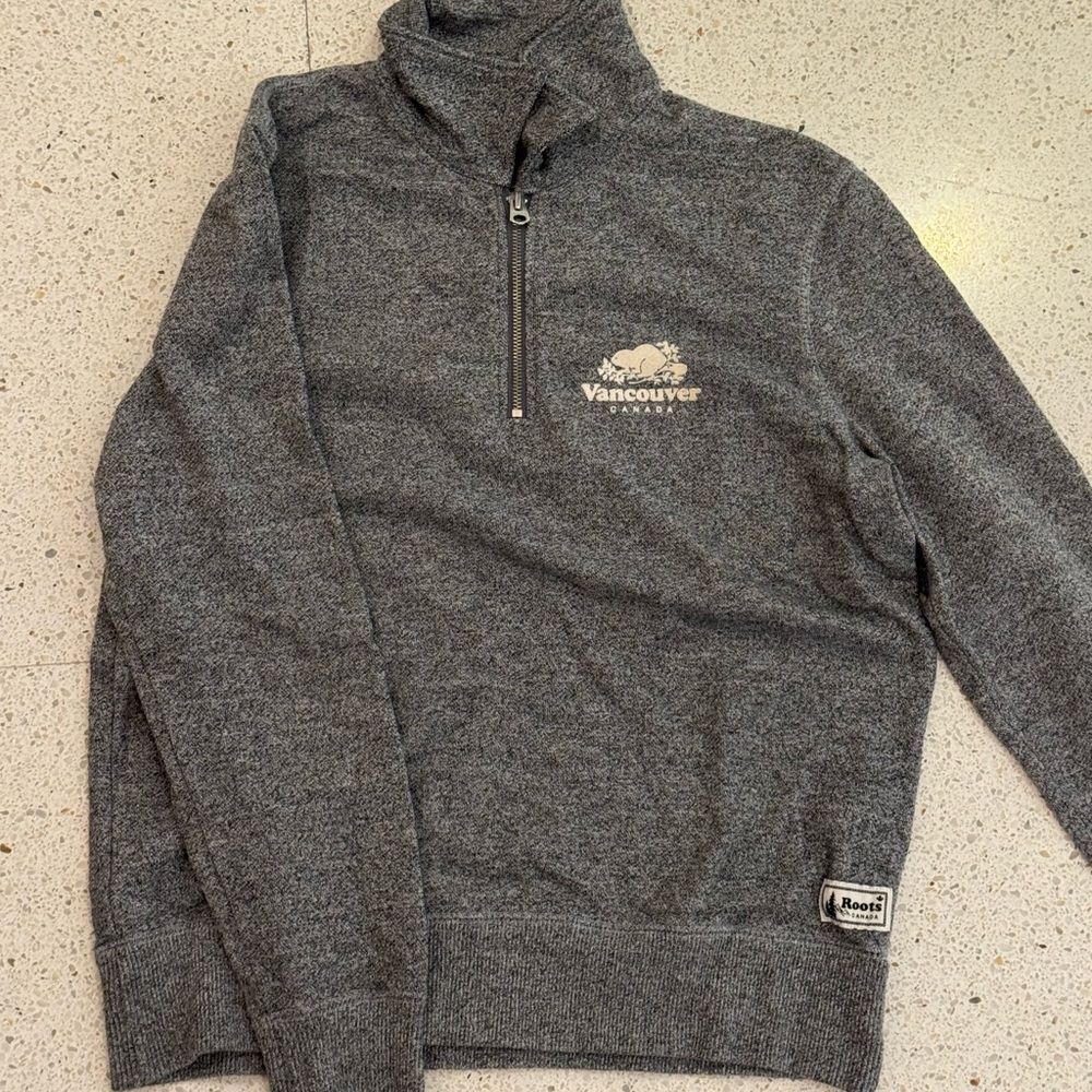 Roots Canada Vancouver Quarter Zip - Grey